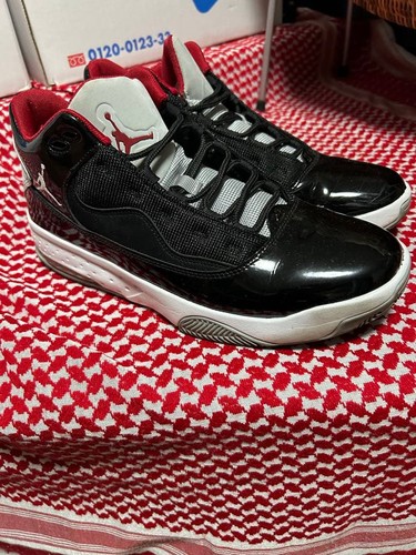 Men 0us jordan sneakers - 9.0us,